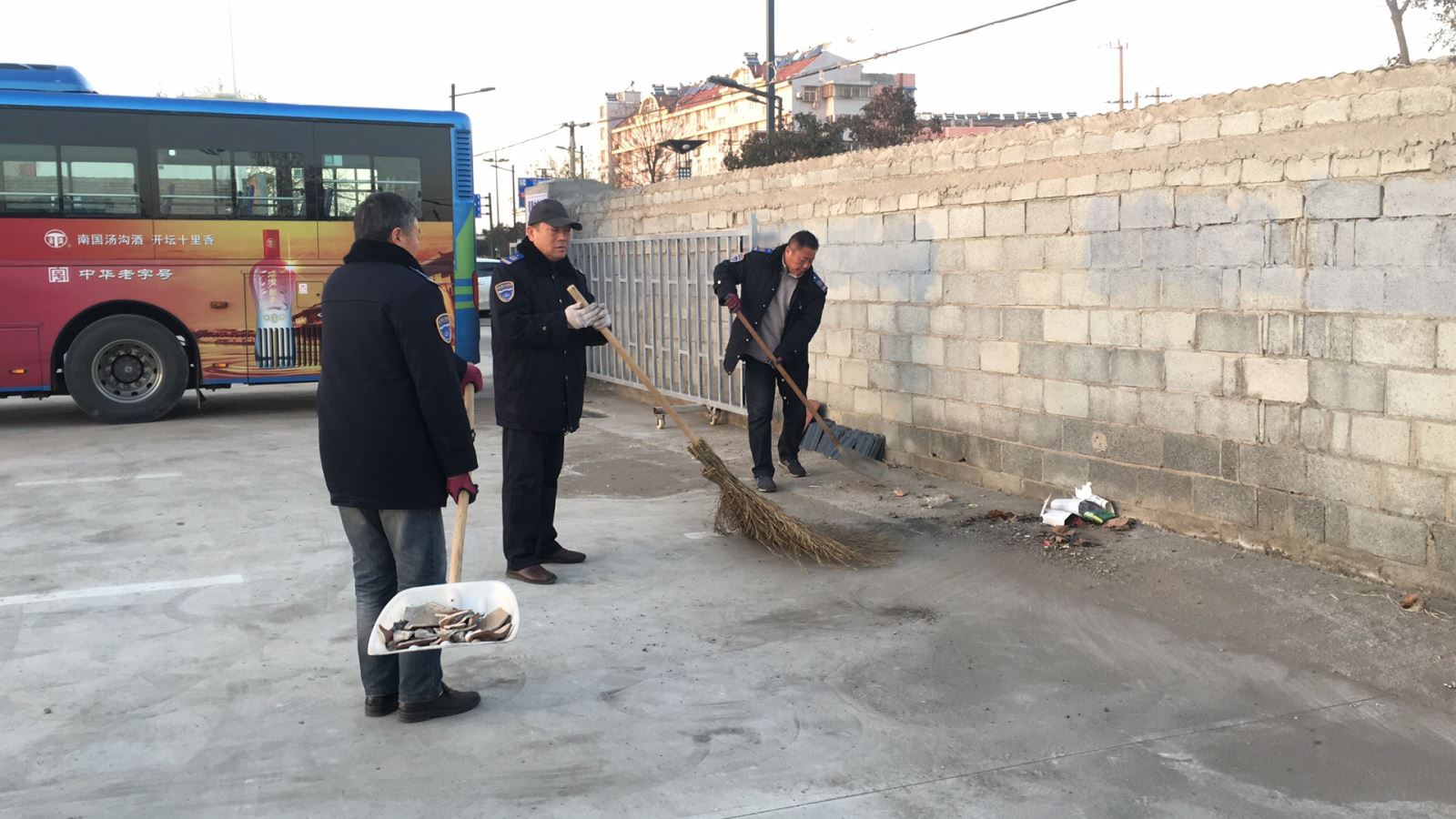 公交集團公交事業(yè)一部做好創(chuàng)文創(chuàng)衛(wèi)迎春運