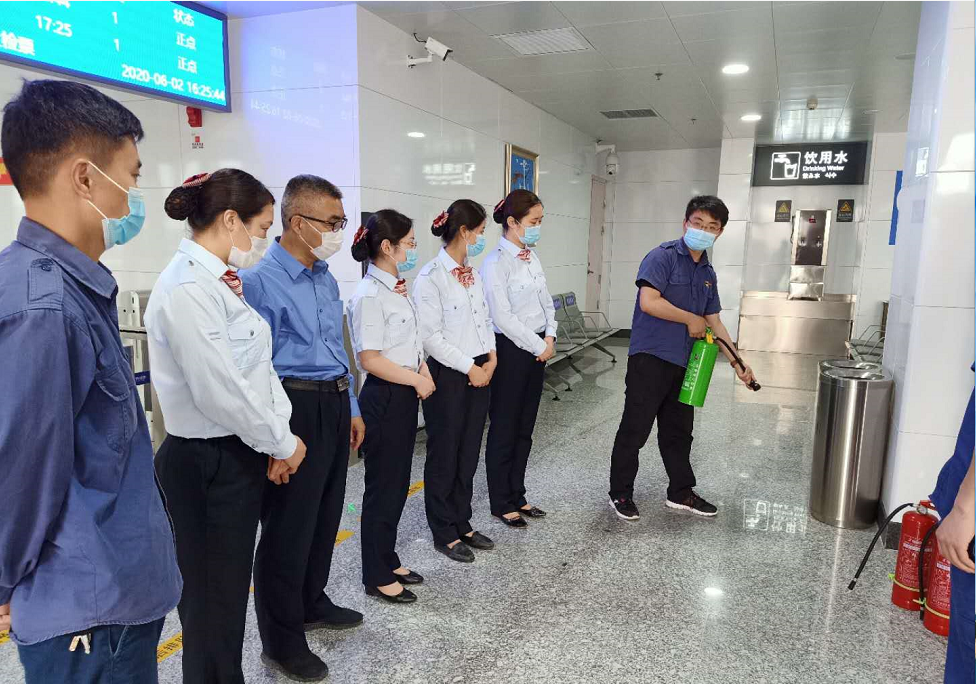 城市動車組開展安全應(yīng)急演練活動