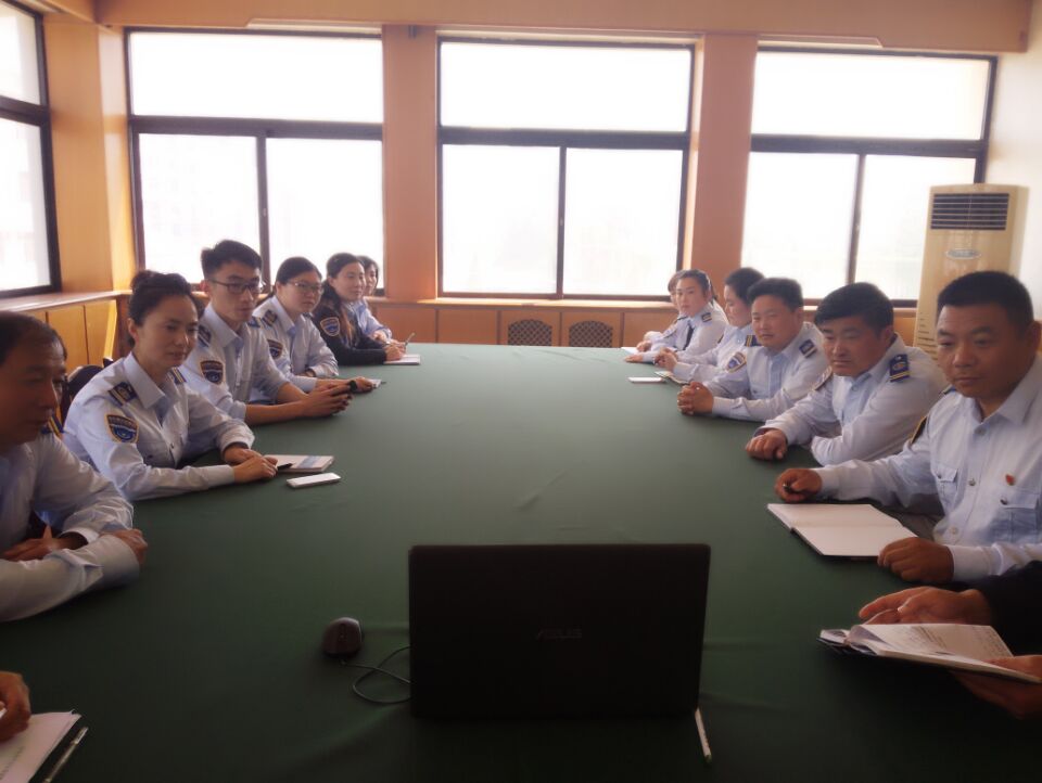 公交佳連公司組織觀看系列片《揚(yáng)帆起航》