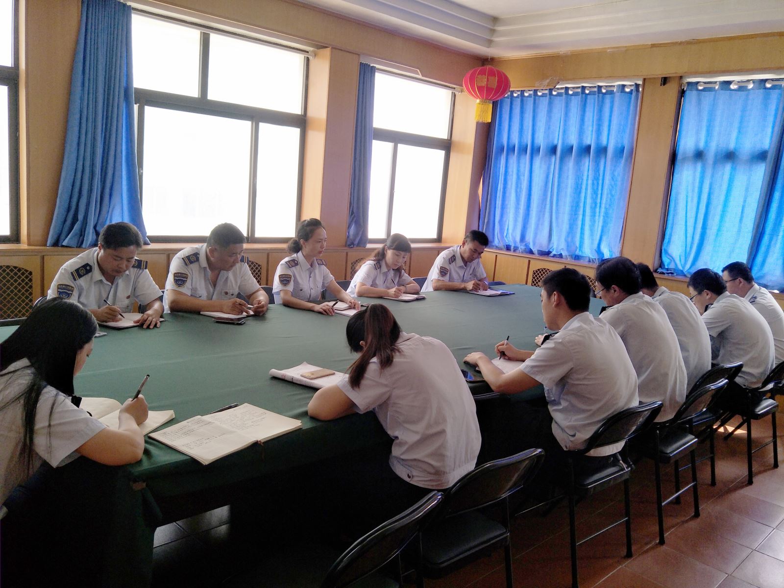 公交集團(tuán)佳連公司開展三級干部廉政約談工作