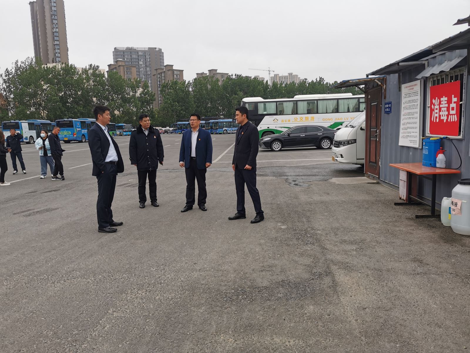 連云港市公交集團(tuán)持續(xù)開展創(chuàng)衛(wèi)專項(xiàng)督查