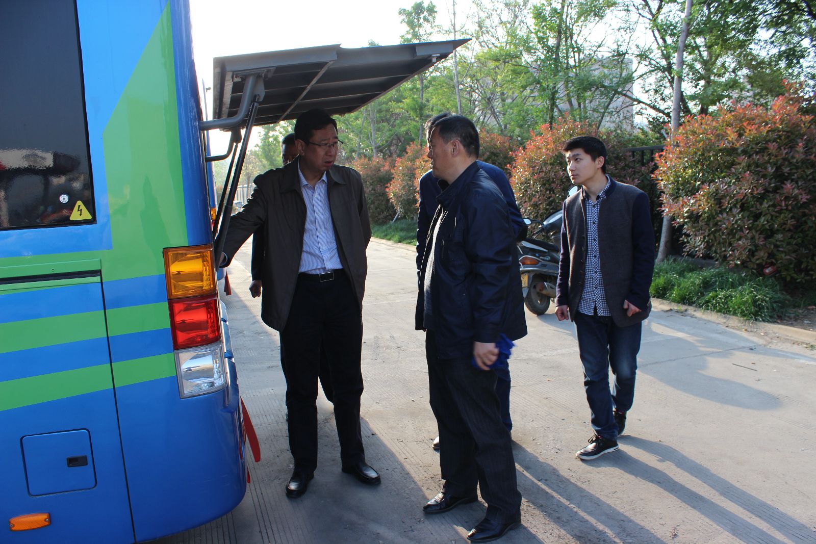 海通公交公司開展節前安全綜合大檢查