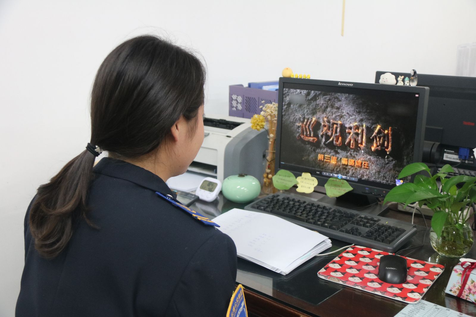 公交集團(tuán)權(quán)屬單位開(kāi)展“兩學(xué)一做”固定學(xué)習(xí)日活動(dòng)