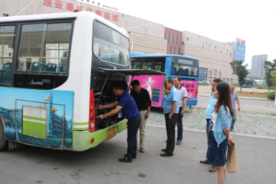 公交海州公司開展端午節(jié)前安全生產(chǎn)檢查活動